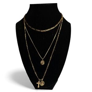 Gold Layered Necklace Set Cross Medallion One Piece Bao Style